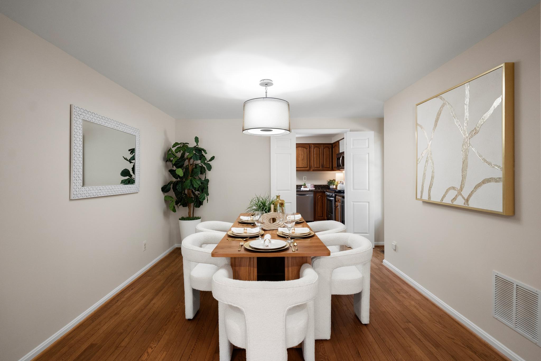  8943 Park Forest Drive, Springfield, VA, 22152 - 物件實景