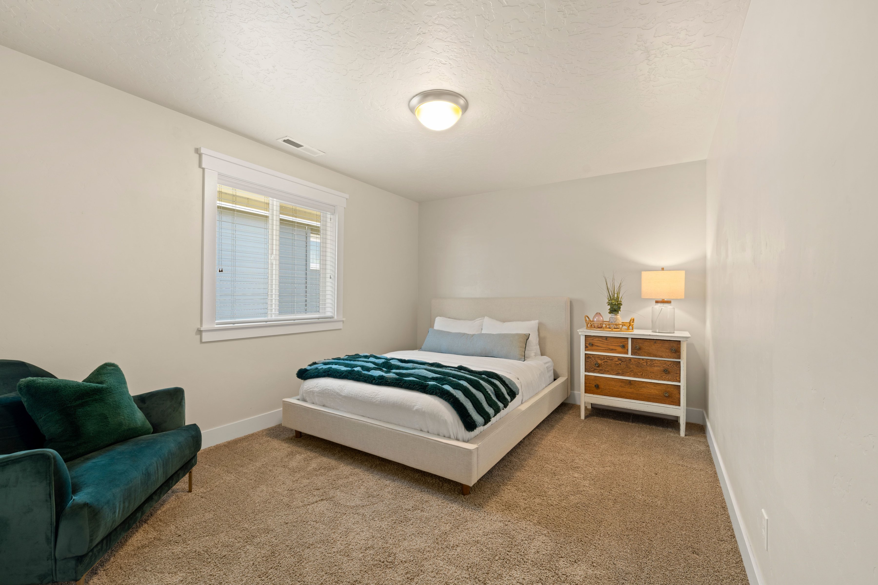  Comfort and Style in Southeast Meridian - 物件實景