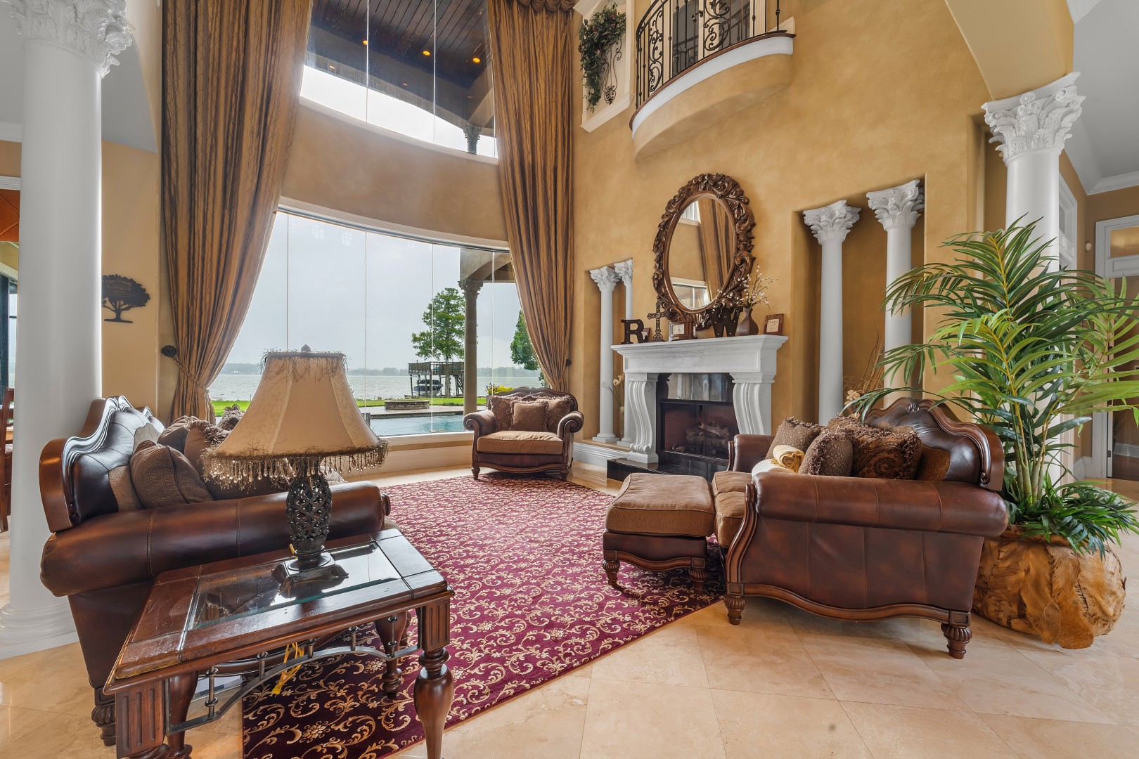 Thonotosassa, Florida, 33592, United States, 5 Bedrooms Bedrooms, ,6 BathroomsBathrooms,Residential,For Sale,1979751