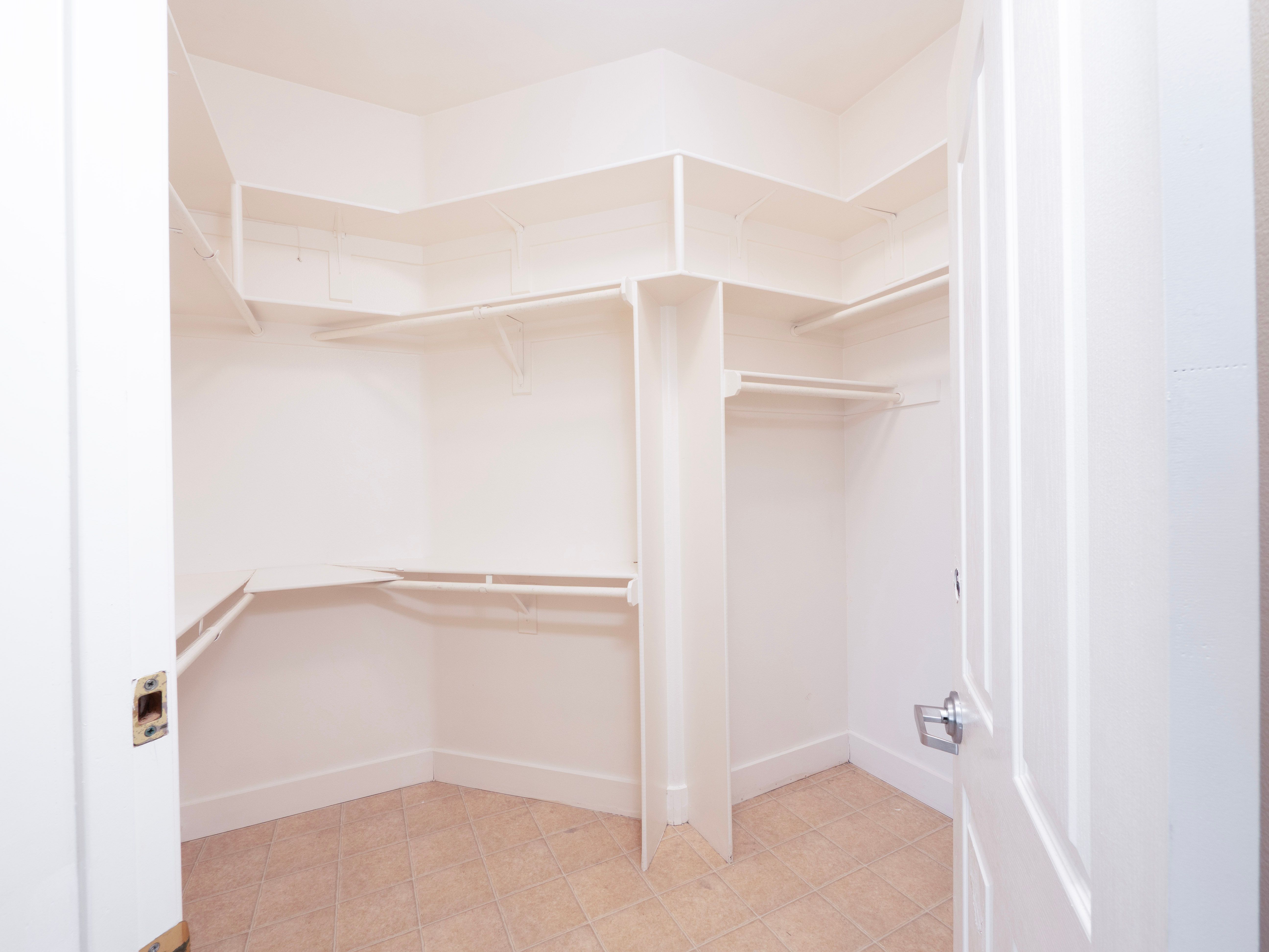  8715 Dufferin Avenue, Riverside, CA 92504 - 物件實景