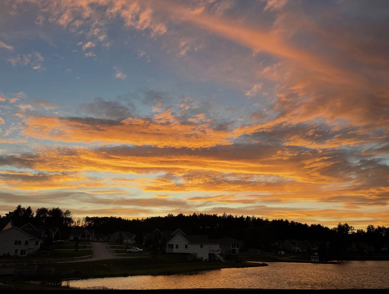 Brentwood, New Hampshire, 03833, United States, 2 Bedrooms Bedrooms, ,2 BathroomsBathrooms,Residential,For Sale,1976209