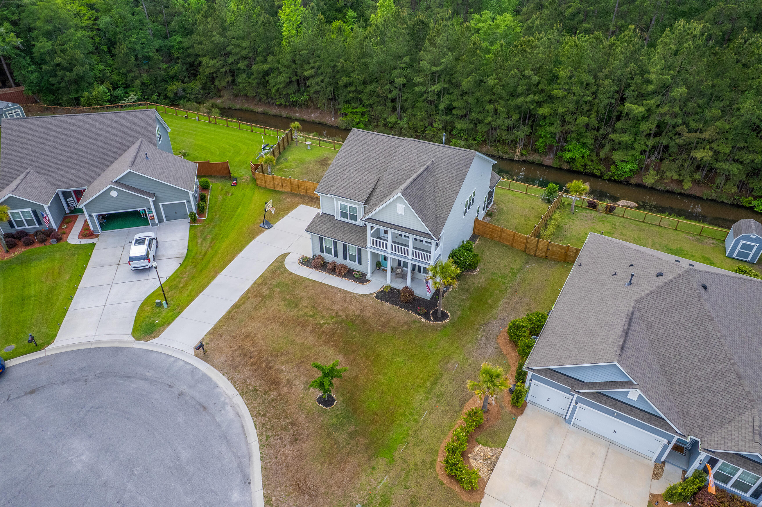 Summerville, South Carolina, 29483, United States, 4 Bedrooms Bedrooms, ,3 BathroomsBathrooms,Residential,For Sale,1928541