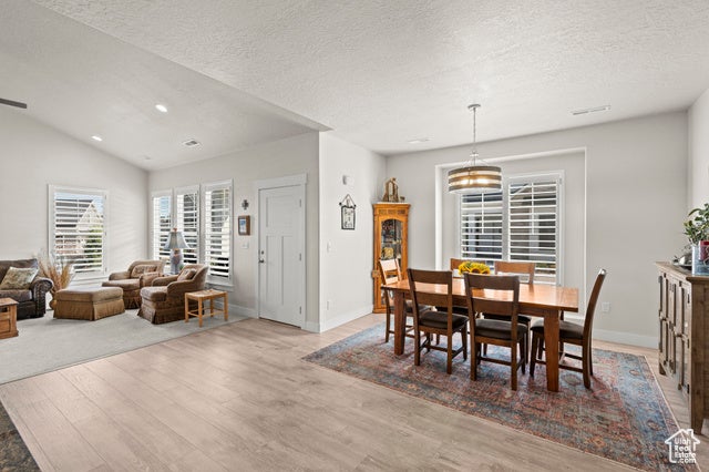 Salem, Utah, 84653, United States, 3 Bedrooms Bedrooms, ,3 BathroomsBathrooms,Residential,For Sale,1943257