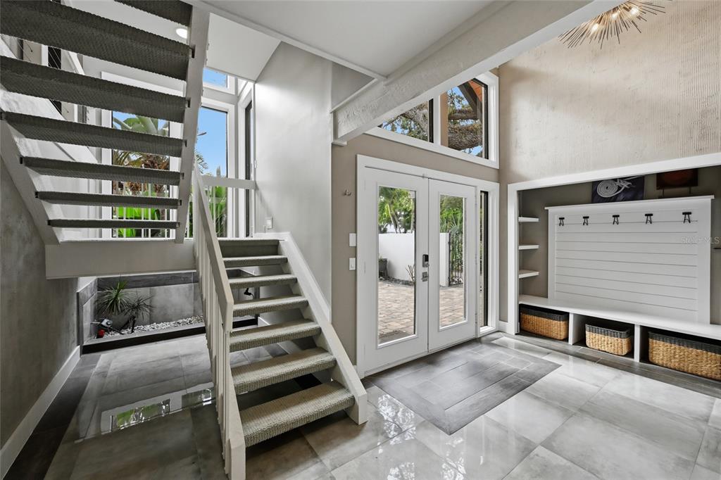 Sarasota, Florida, 34242, United States, 4 Bedrooms Bedrooms, ,5 BathroomsBathrooms,Residential,For Sale,1999117