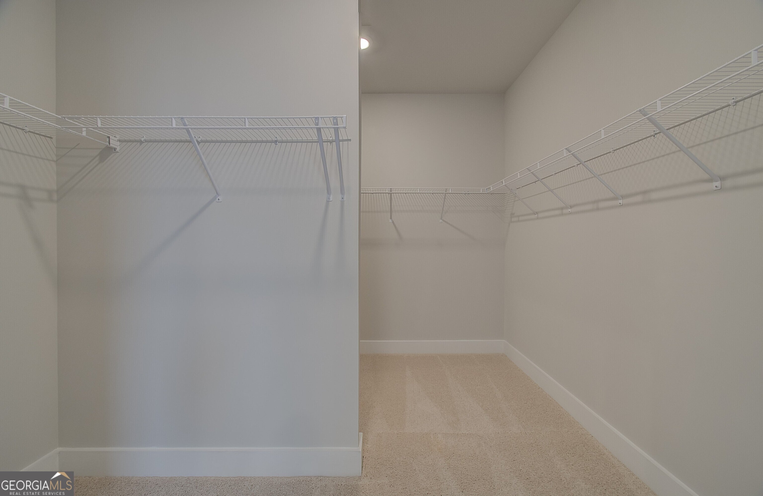 Senoia, Georgia, 30276, United States, 4 Bedrooms Bedrooms, ,4 BathroomsBathrooms,Residential,For Sale,2008995