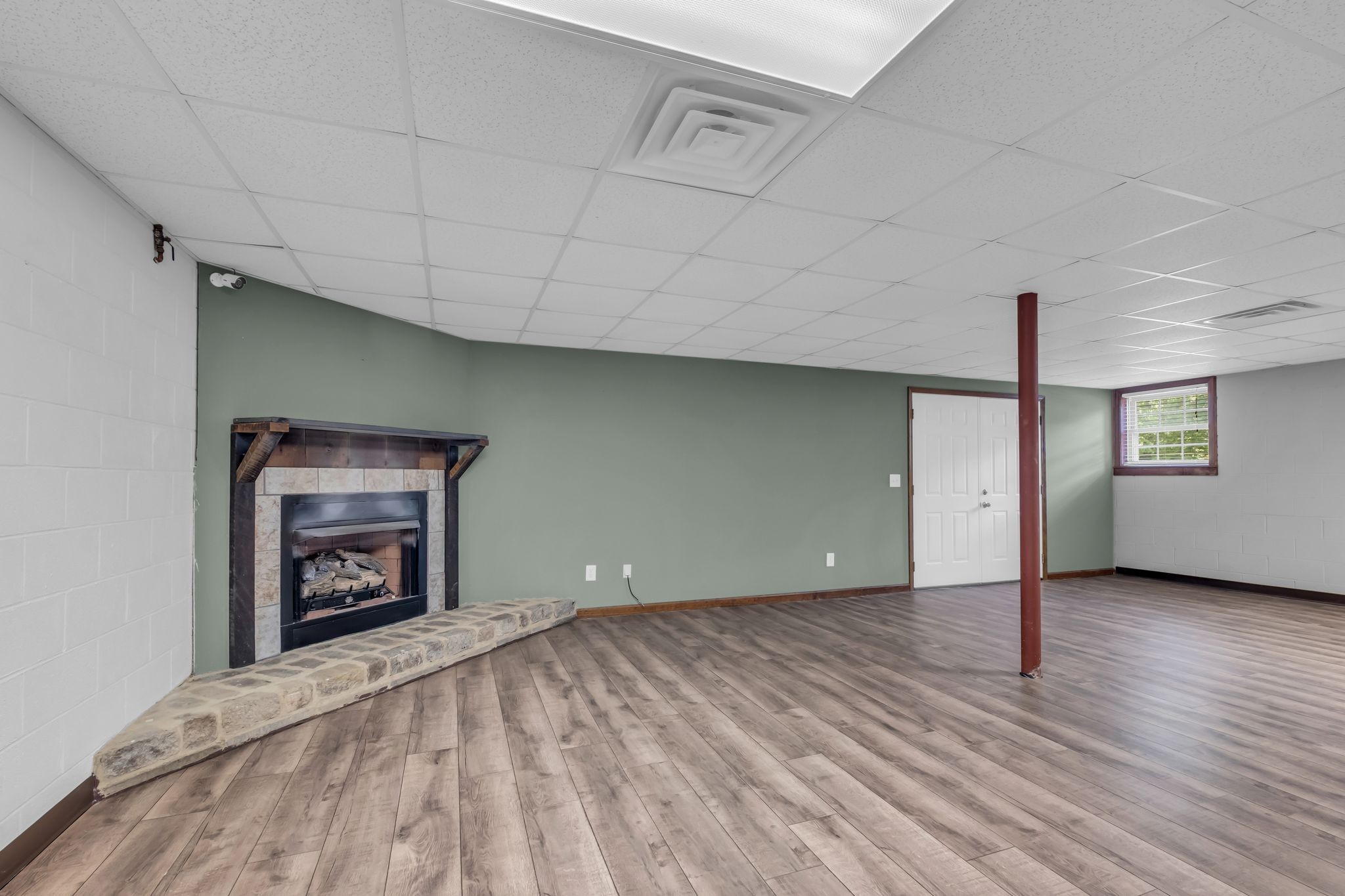 Whites Creek, Tennessee, 37189, United States, 3 Bedrooms Bedrooms, ,3 BathroomsBathrooms,Residential,For Sale,1895173