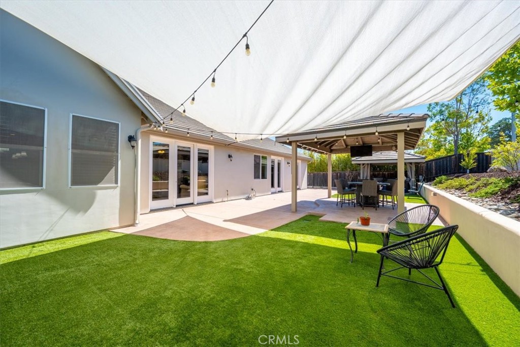 Paso Robles, California, 93446, United States, 4 Bedrooms Bedrooms, ,3 BathroomsBathrooms,Residential,For Sale,1894330