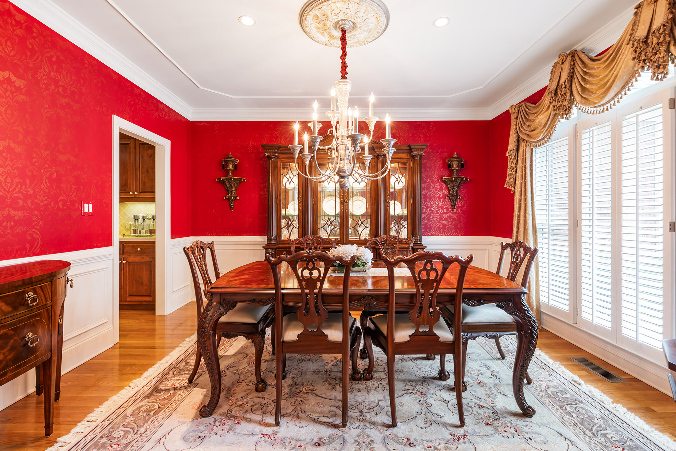  Tucked Among Mature Hardwoods on a Private 1.25+/- Acre River Lot - 物件實景