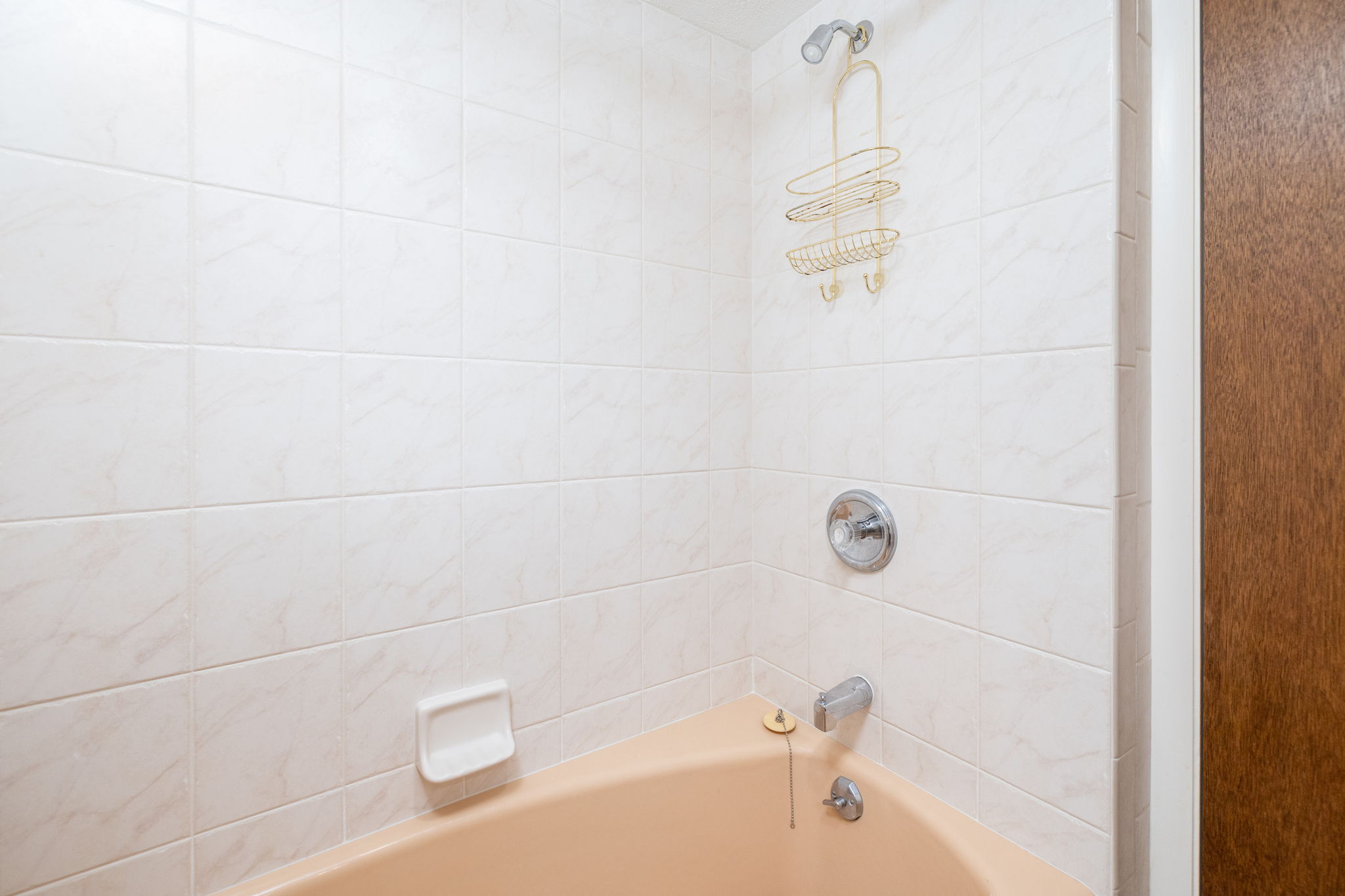  418 Plymouth Road - 物件實景