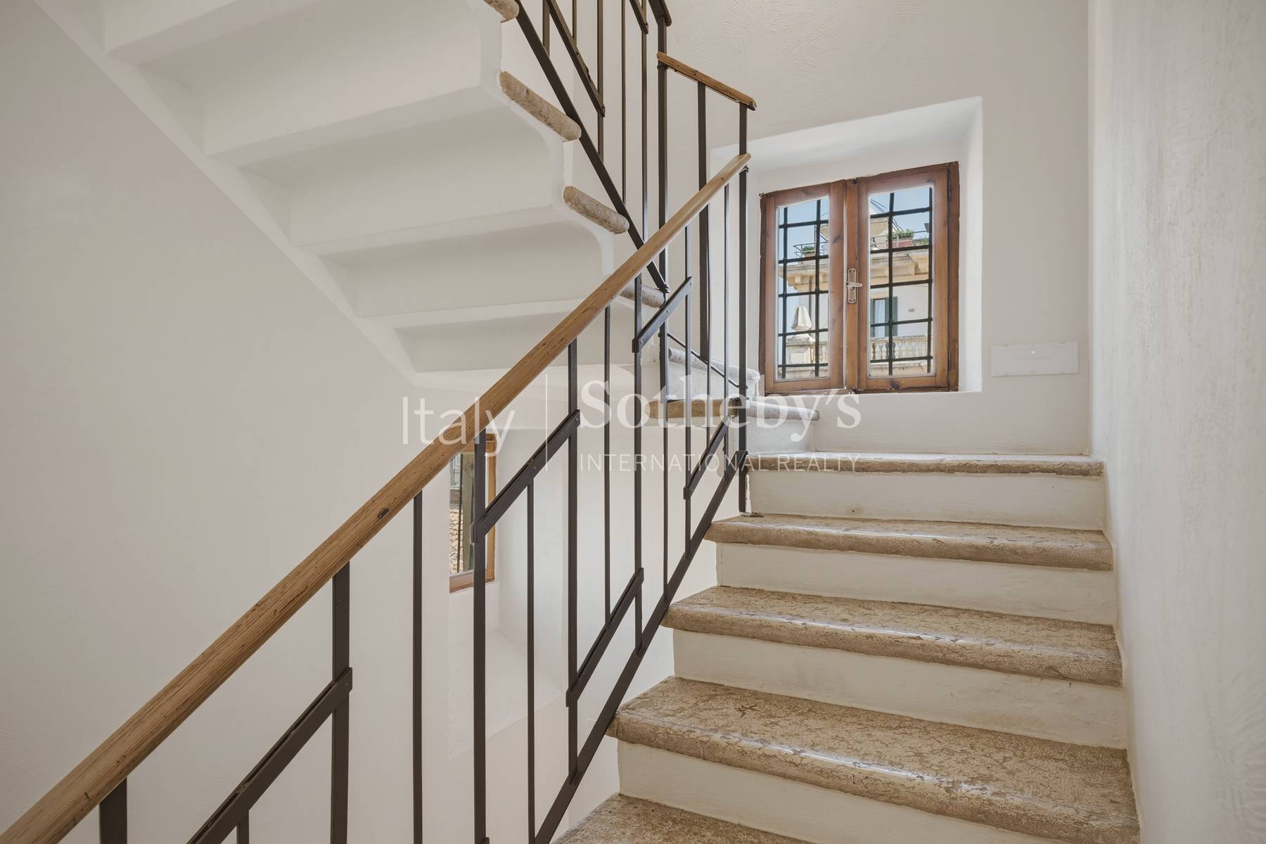  Renovated Apartment in Verona