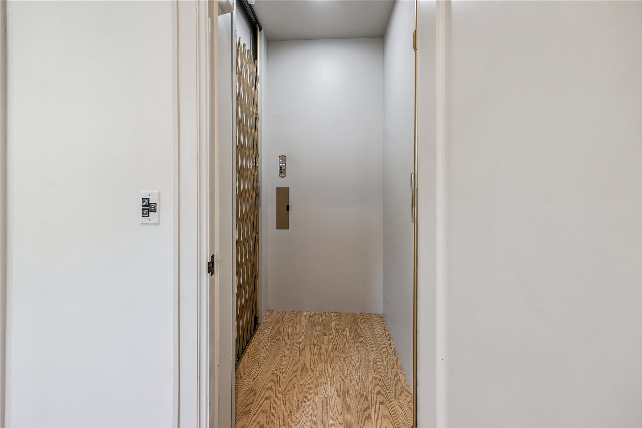  3705 Arnold Street - 物件實景