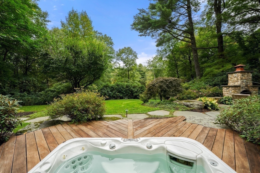 Wellesley, Massachusetts, 02482, United States, 6 Bedrooms Bedrooms, ,10 BathroomsBathrooms,Residential,For Sale,1794537