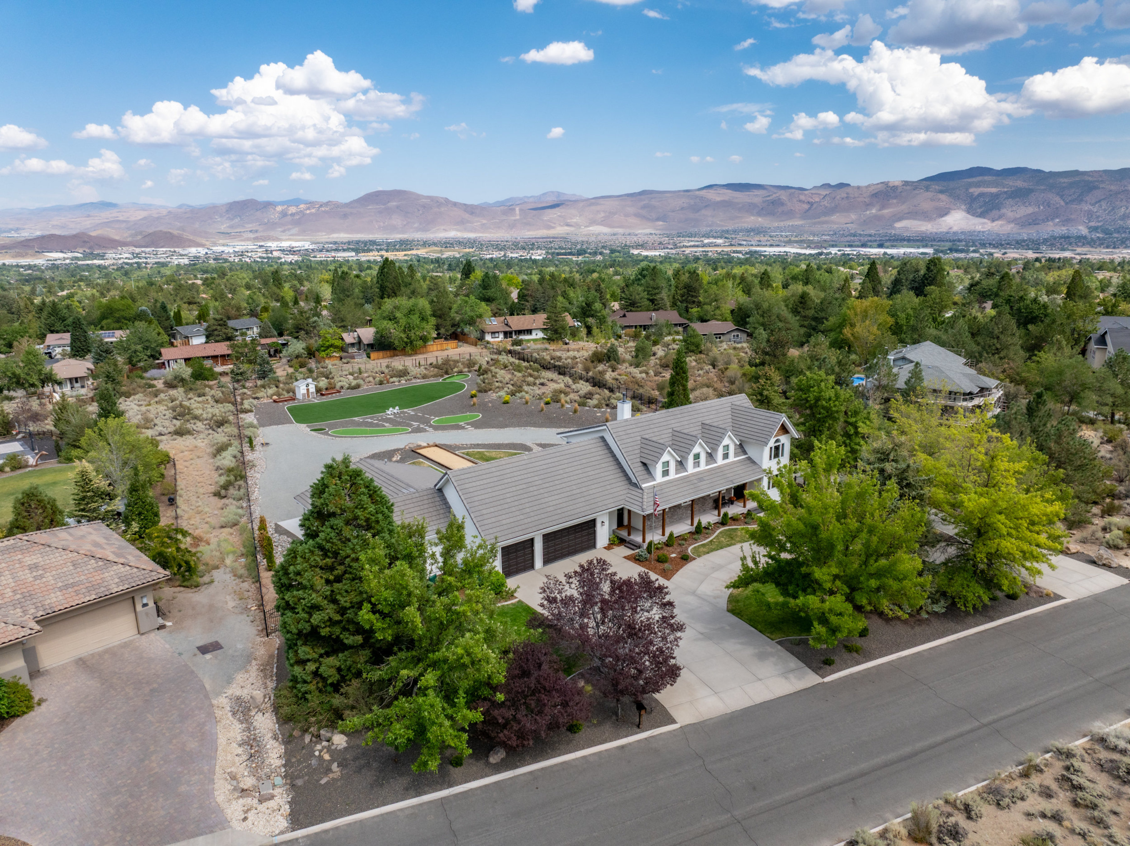  Expansive South West Luxury Ranch Style Estate with RV Garage & In-Law Quarters - 物件實景