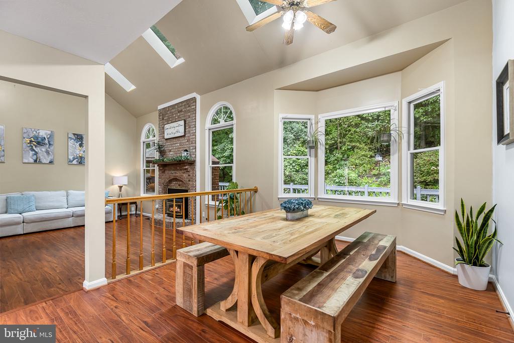 Stafford, Virginia, 22554, United States, 5 Bedrooms Bedrooms, ,4 BathroomsBathrooms,Residential,For Sale,1938309