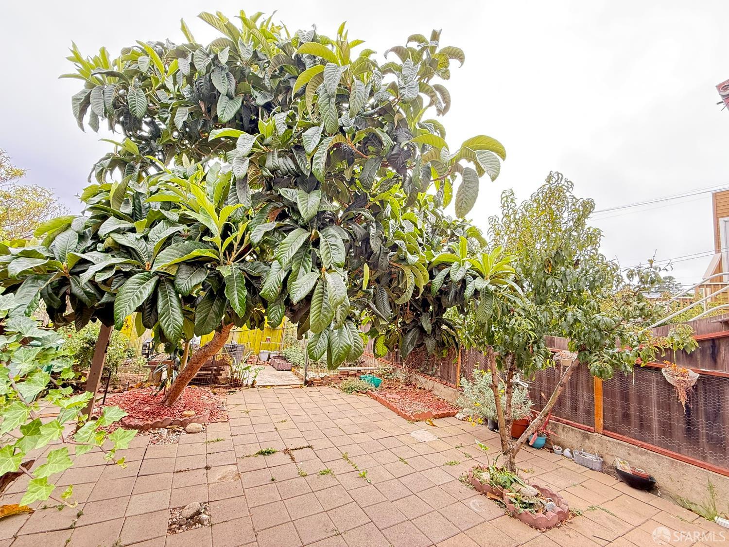 San Francisco, California, 94134, United States, 2 Bedrooms Bedrooms, ,1 BathroomBathrooms,Residential,For Sale,1935343