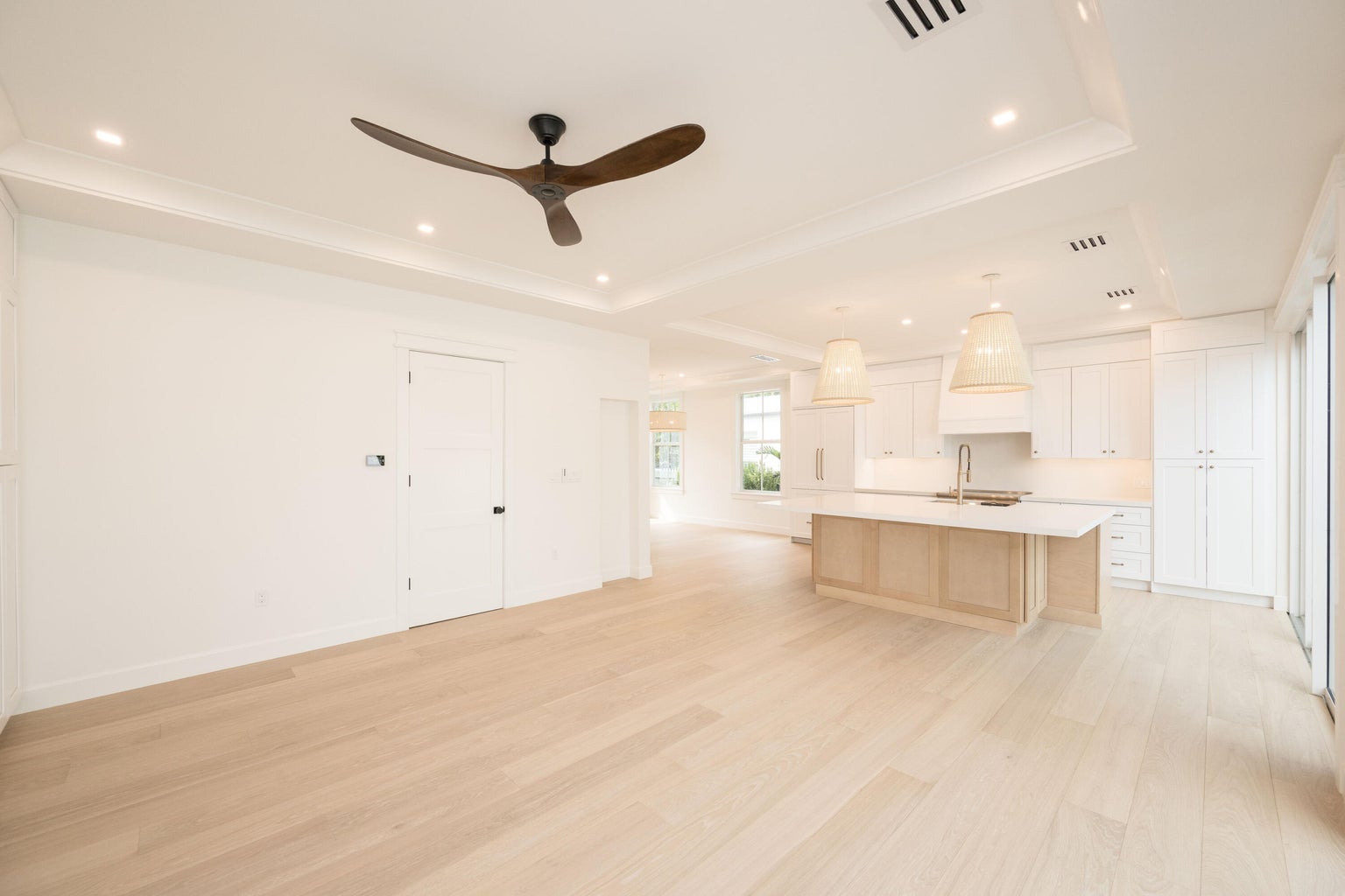 1233 Washington St, Key West, Florida, 33040, United States, 4 Bedrooms Bedrooms, ,5 BathroomsBathrooms,Residential,For Sale,1233 Washington St,1417070