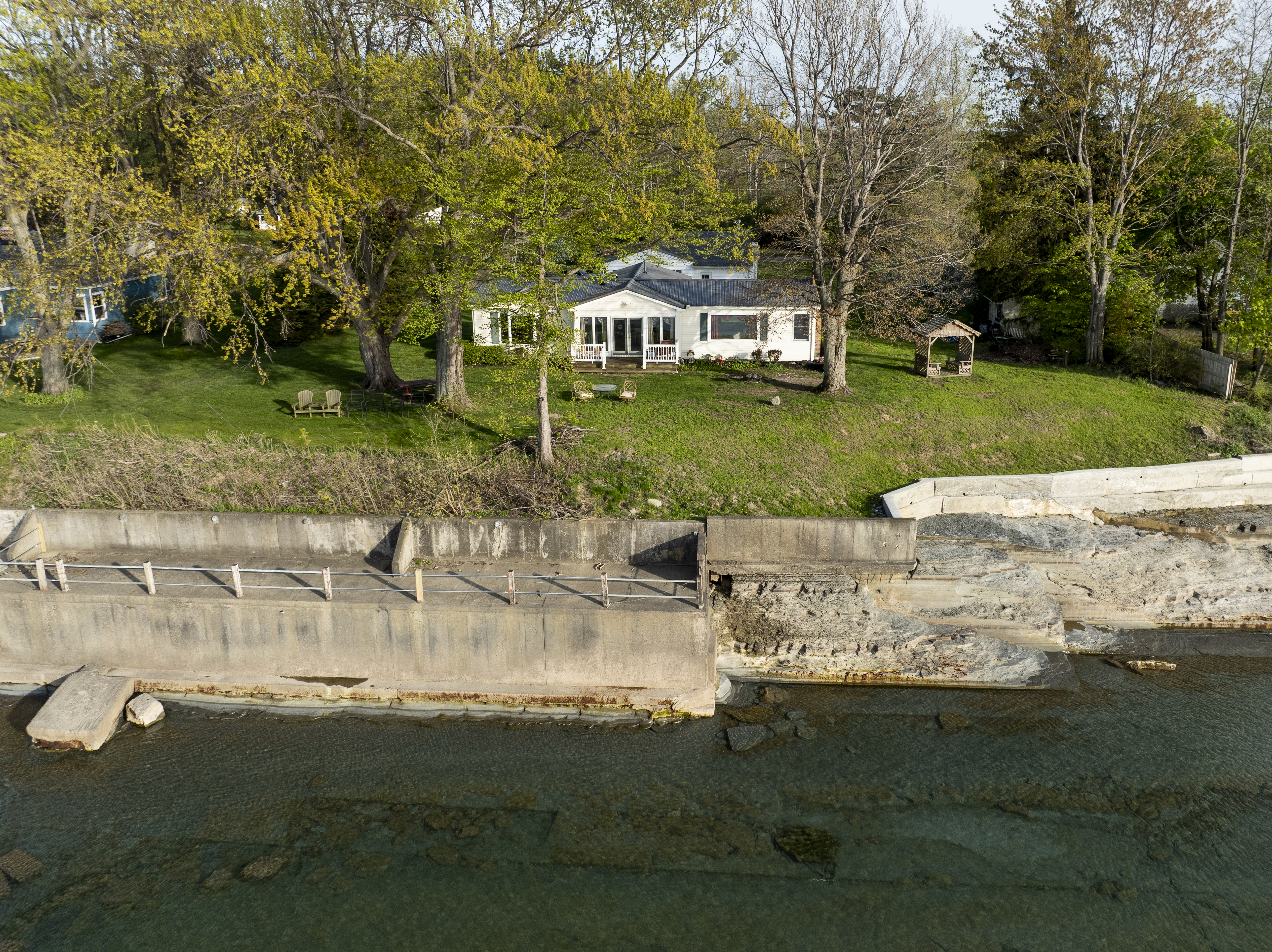 9910 & 9912 Shorecliff Road, Angola, NY 14006 