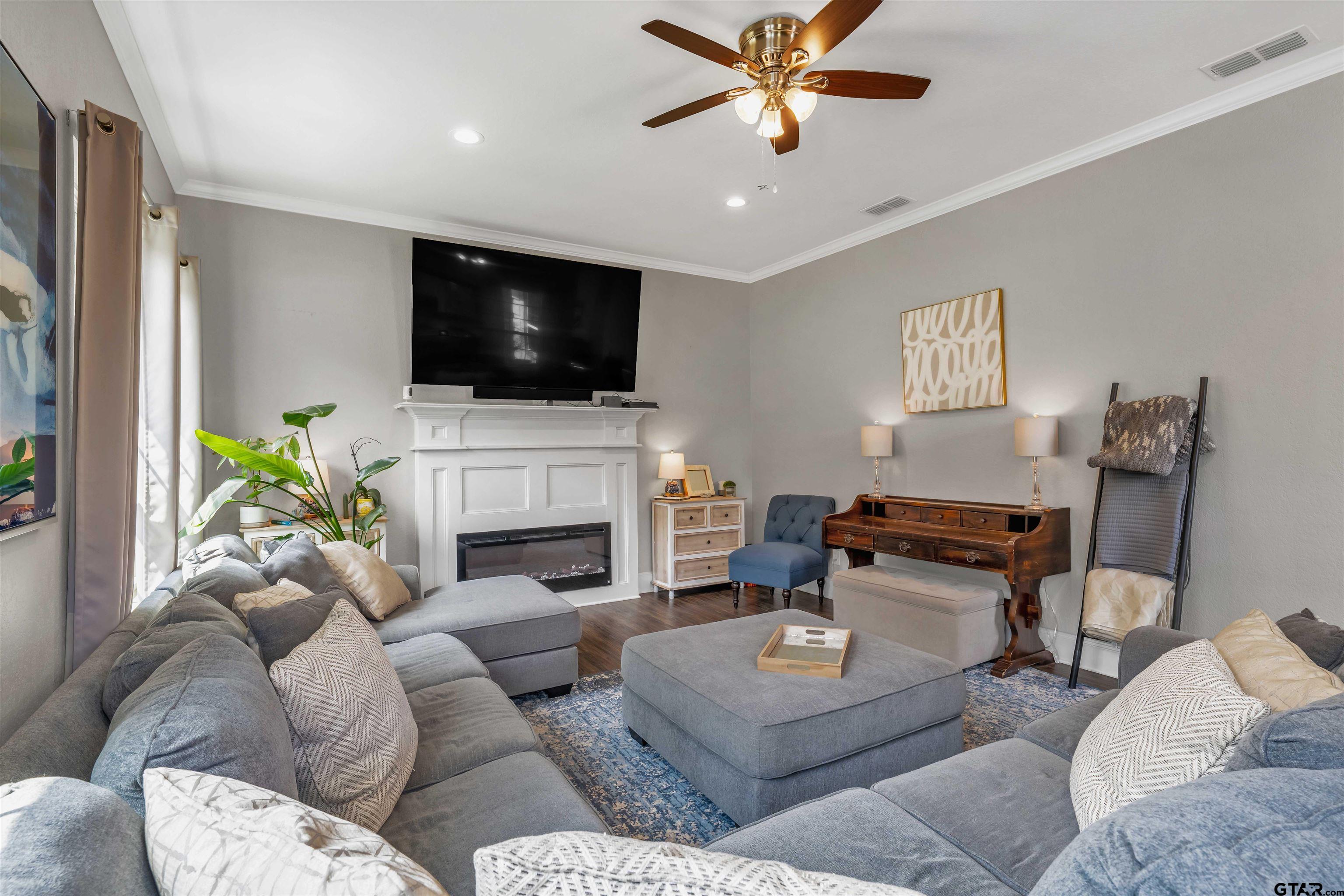 Bullard, Texas, 75757, United States, 4 Bedrooms Bedrooms, ,3 BathroomsBathrooms,Residential,For Sale,1856834