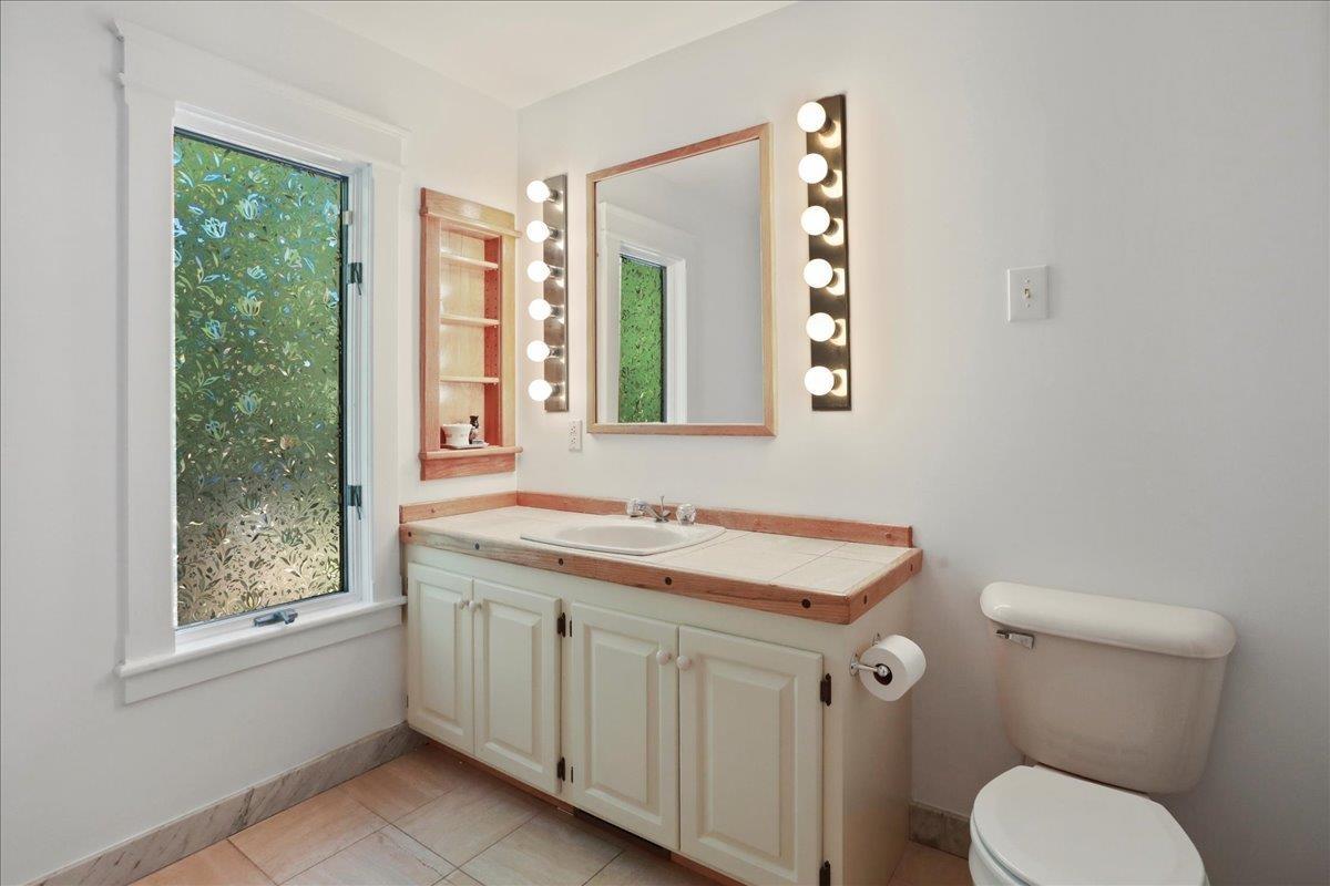 Mcgaheysville, Virginia, 22840, United States, 4 Bedrooms Bedrooms, ,4 BathroomsBathrooms,Residential,For Sale,1877155