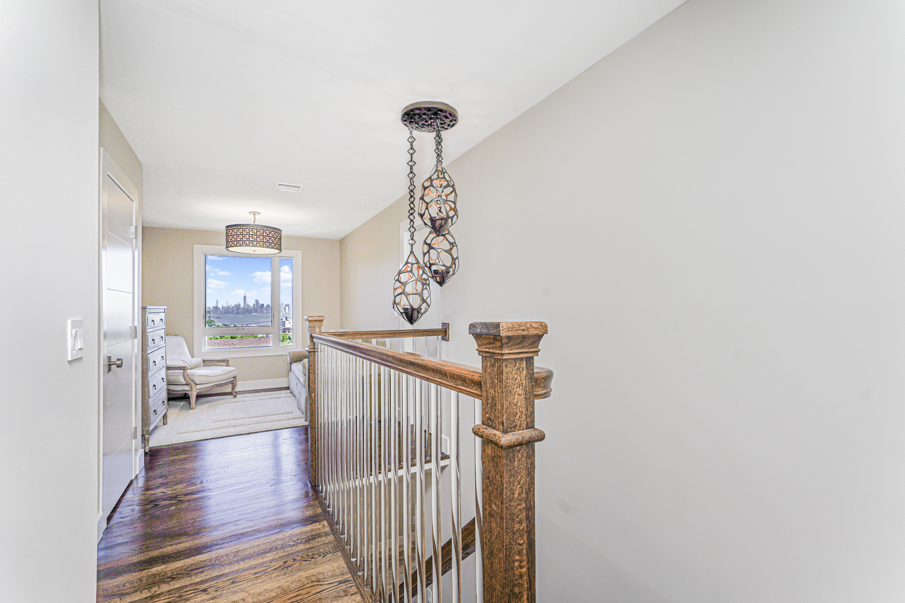 Staten Island, New York, 10304, United States, 4 Bedrooms Bedrooms, ,4 BathroomsBathrooms,Residential,For Sale,1949787