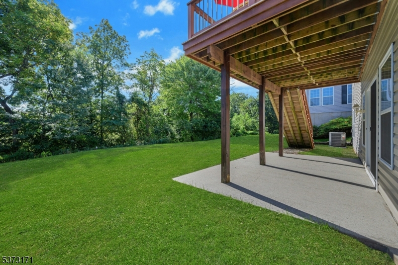 Franklin Twp., New Jersey, 08873, United States, 2 Bedrooms Bedrooms, ,2 BathroomsBathrooms,Residential,For Sale,1947950