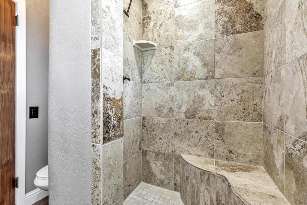 Moss Landing, California, 95039, United States, 5 Bedrooms Bedrooms, ,4 BathroomsBathrooms,Residential,For Sale,1995471