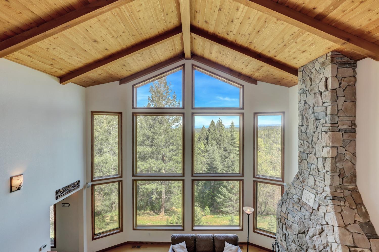 Nevada City, California, 95959, United States, 3 Bedrooms Bedrooms, ,3 BathroomsBathrooms,Residential,For Sale,1937028