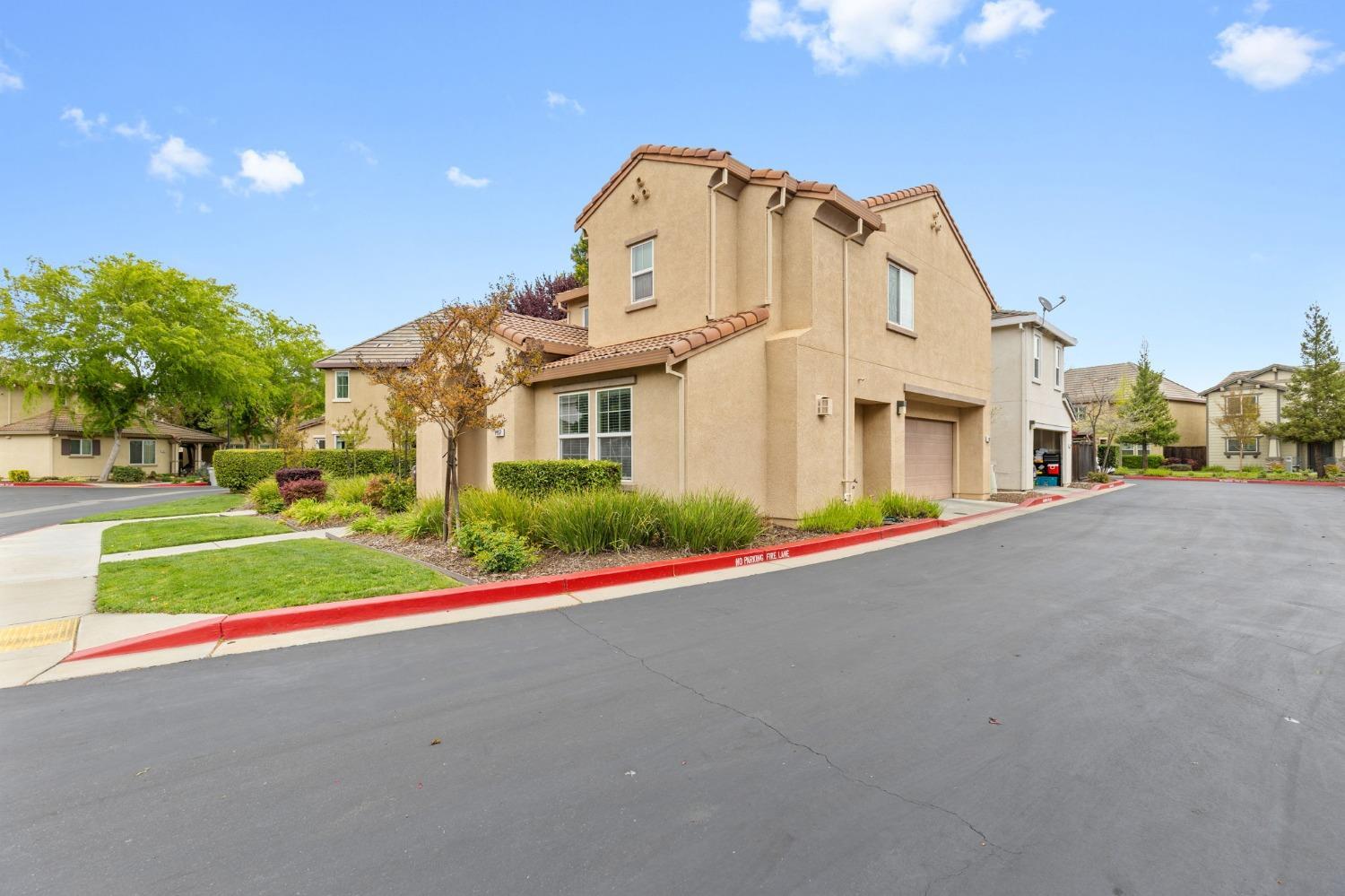 Woodland, California, 95776, United States, 3 Bedrooms Bedrooms, ,3 BathroomsBathrooms,Residential,For Sale,1910654