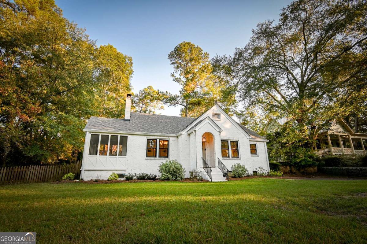 Athens, Georgia, 30606, United States, 4 Bedrooms Bedrooms, ,3 BathroomsBathrooms,Residential,For Sale,1988193