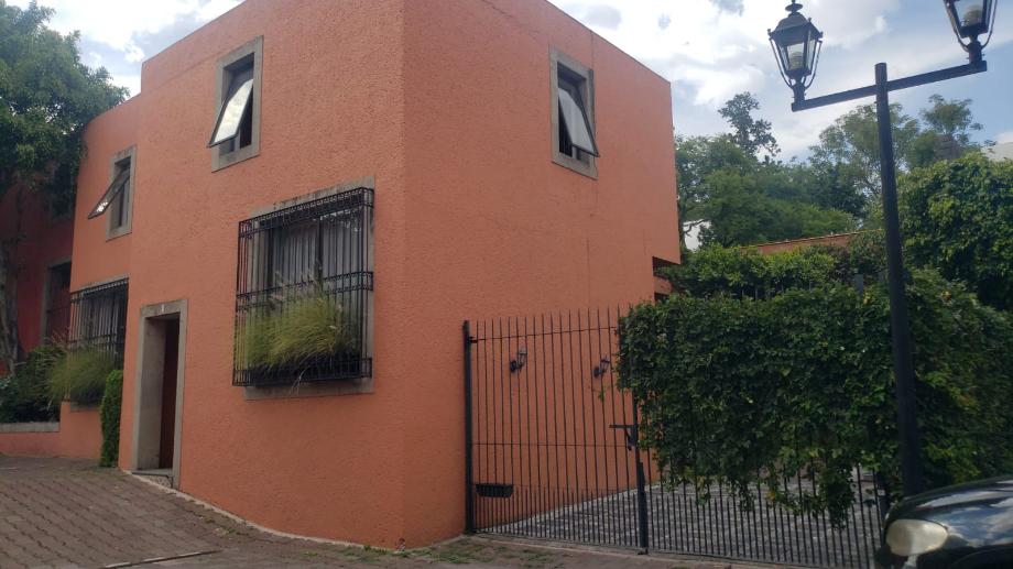 Álvaro Obregón, Ciudad de México, 01000, Mexico, 3 Bedrooms Bedrooms, ,3 BathroomsBathrooms,Residential,For Sale,1948790