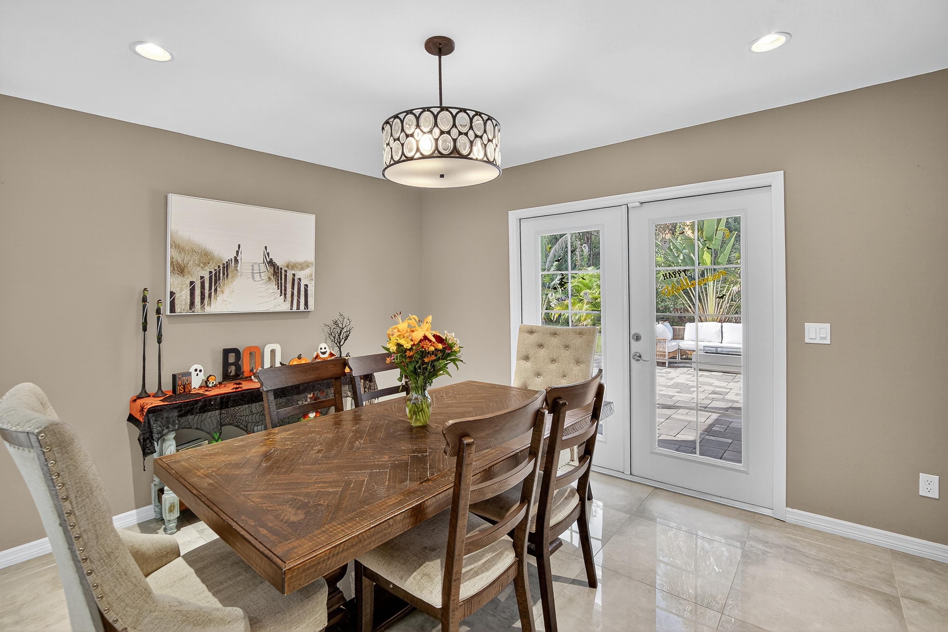 Wimauma, Florida, 33598, United States, 3 Bedrooms Bedrooms, ,3 BathroomsBathrooms,Residential,For Sale,1983978