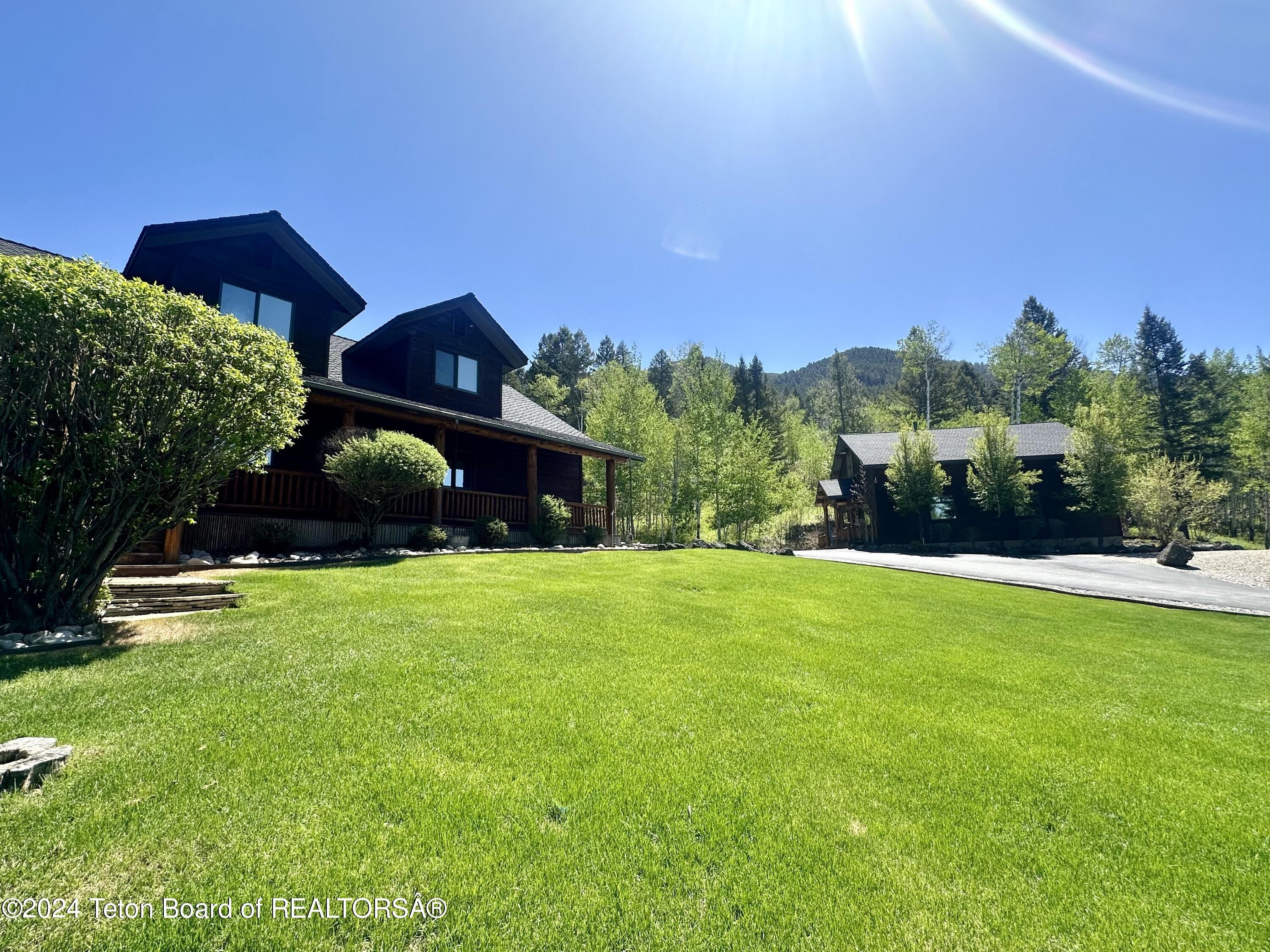 501 KEYSTONE Trail, Etna, Wyoming, 83118, United States, 5 Bedrooms Bedrooms, ,4 BathroomsBathrooms,Residential,For Sale,501 KEYSTONE Trail,1517312