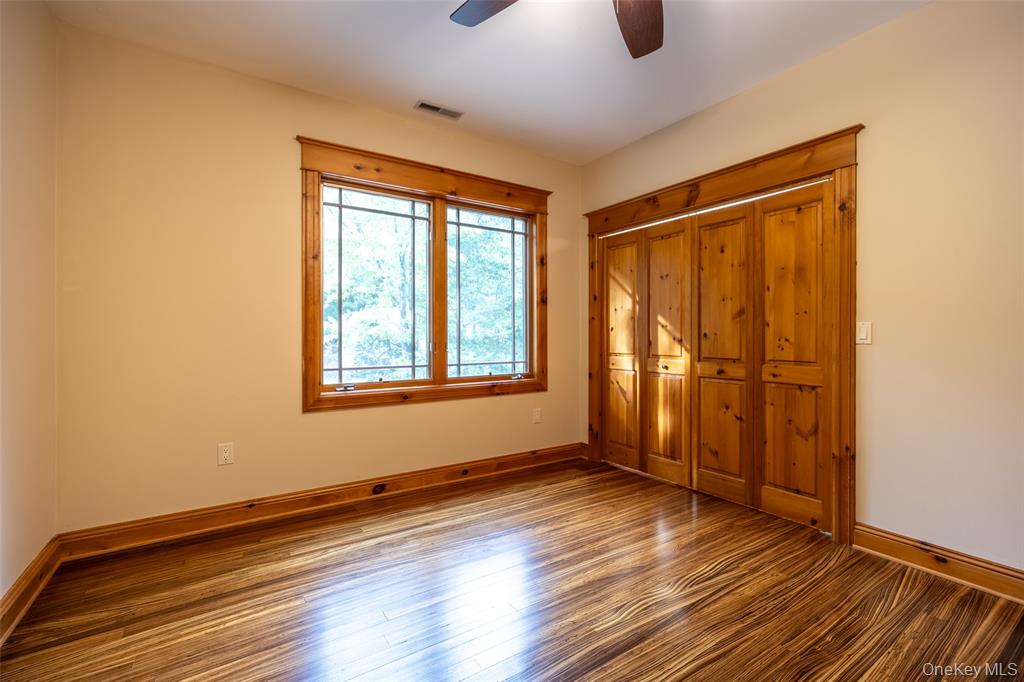 Highland, New York, 12528, United States, 3 Bedrooms Bedrooms, ,3 BathroomsBathrooms,Residential,For Sale,1980654