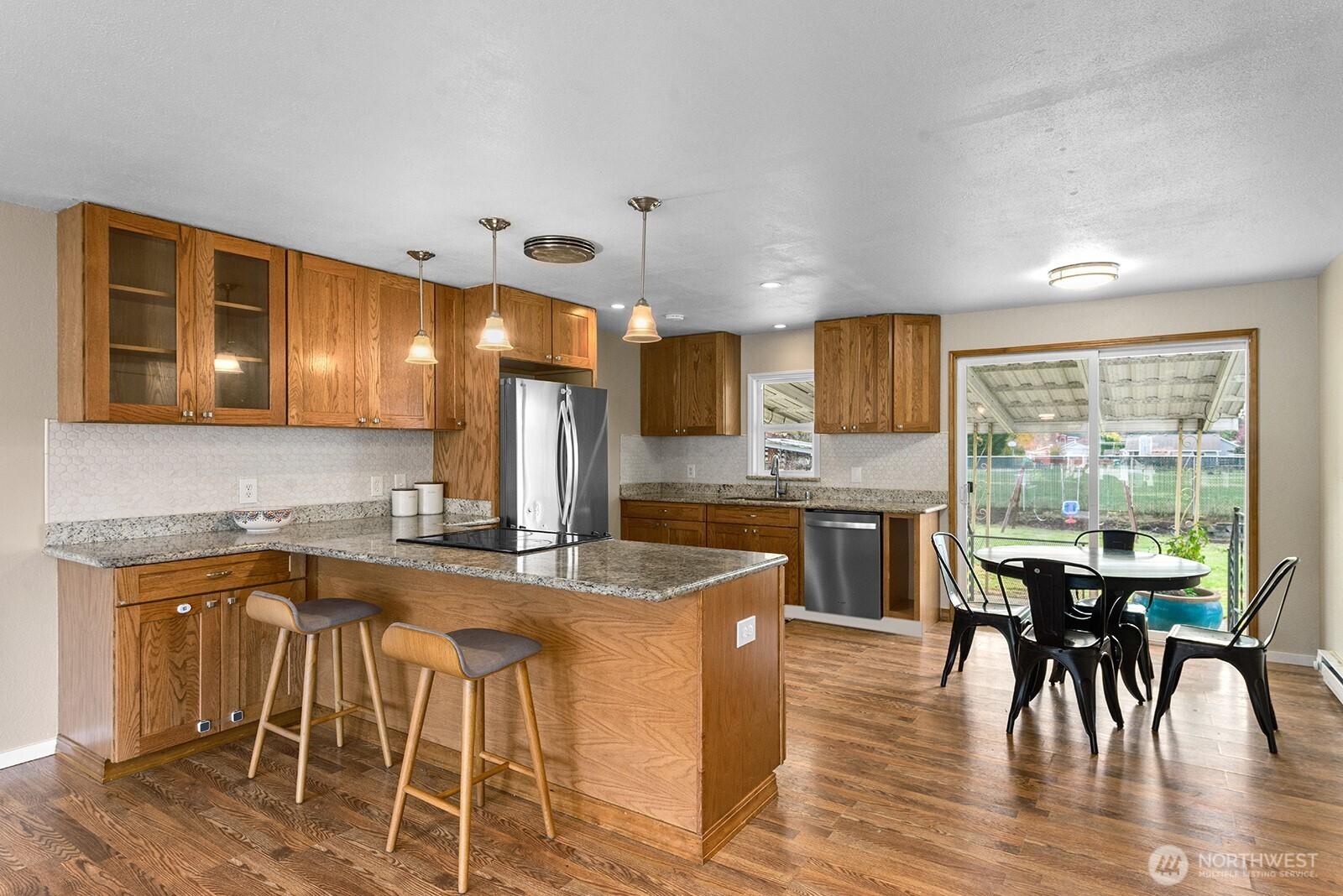 MARYSVILLE, Washington, 98271, United States, 3 Bedrooms Bedrooms, ,1 BathroomBathrooms,Residential,For Sale,1989139