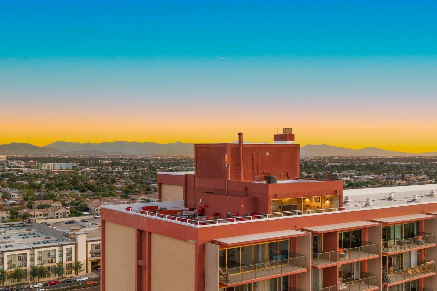  4750 N Central Avenue  Phoenix, AZ - 物件實景