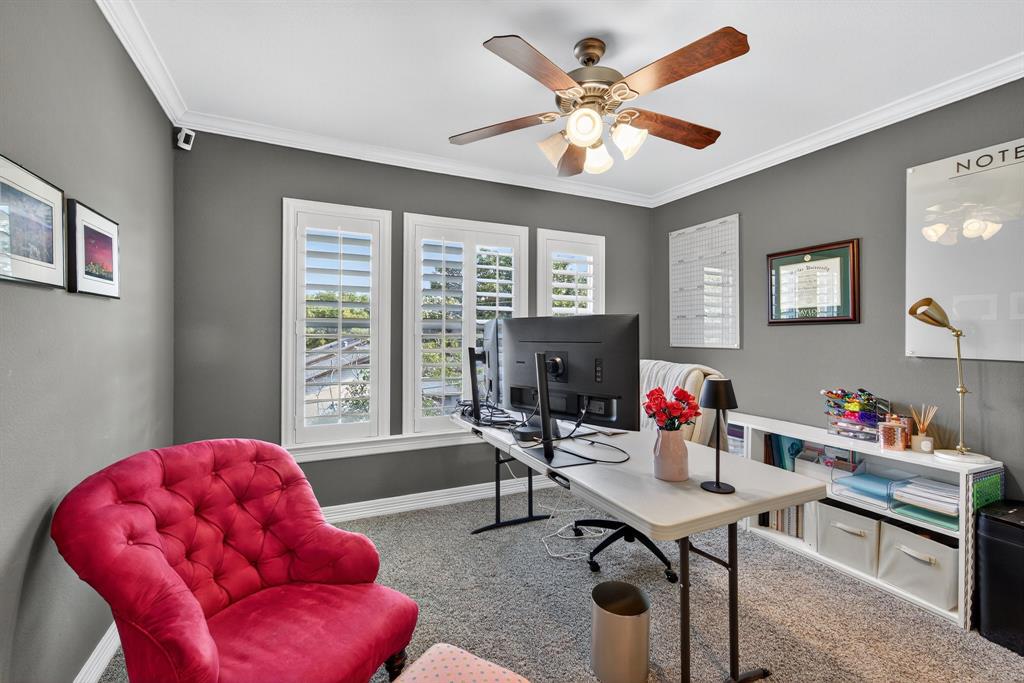 Dallas, Texas, 75219, United States, 2 Bedrooms Bedrooms, ,3 BathroomsBathrooms,Residential,For Sale,1996235