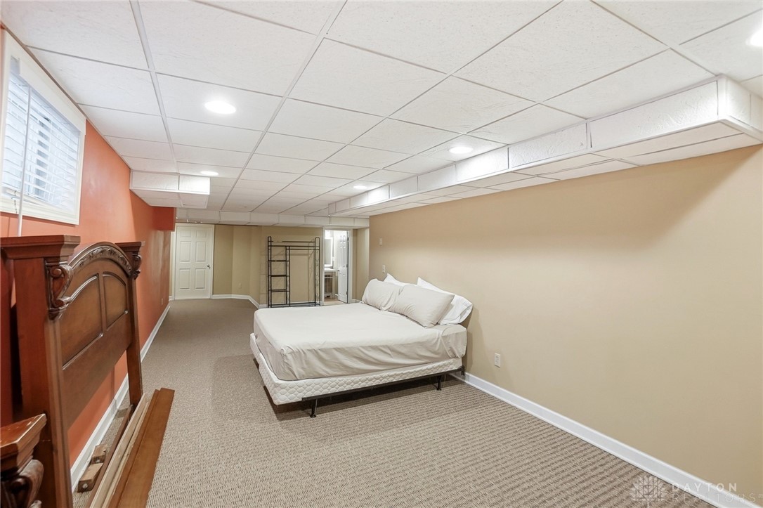 Washington Twp, Ohio, 45458, United States, 4 Bedrooms Bedrooms, ,4 BathroomsBathrooms,Residential,For Sale,2003269