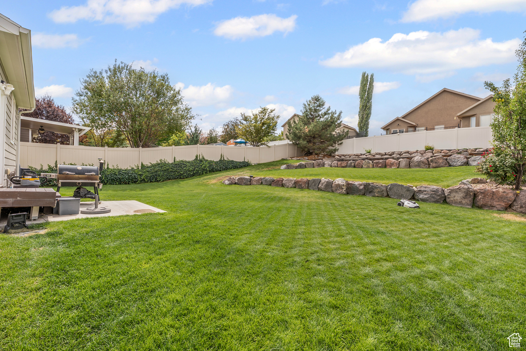 Herriman, Utah, 84096, United States, 4 Bedrooms Bedrooms, ,4 BathroomsBathrooms,Residential,For Sale,1949819