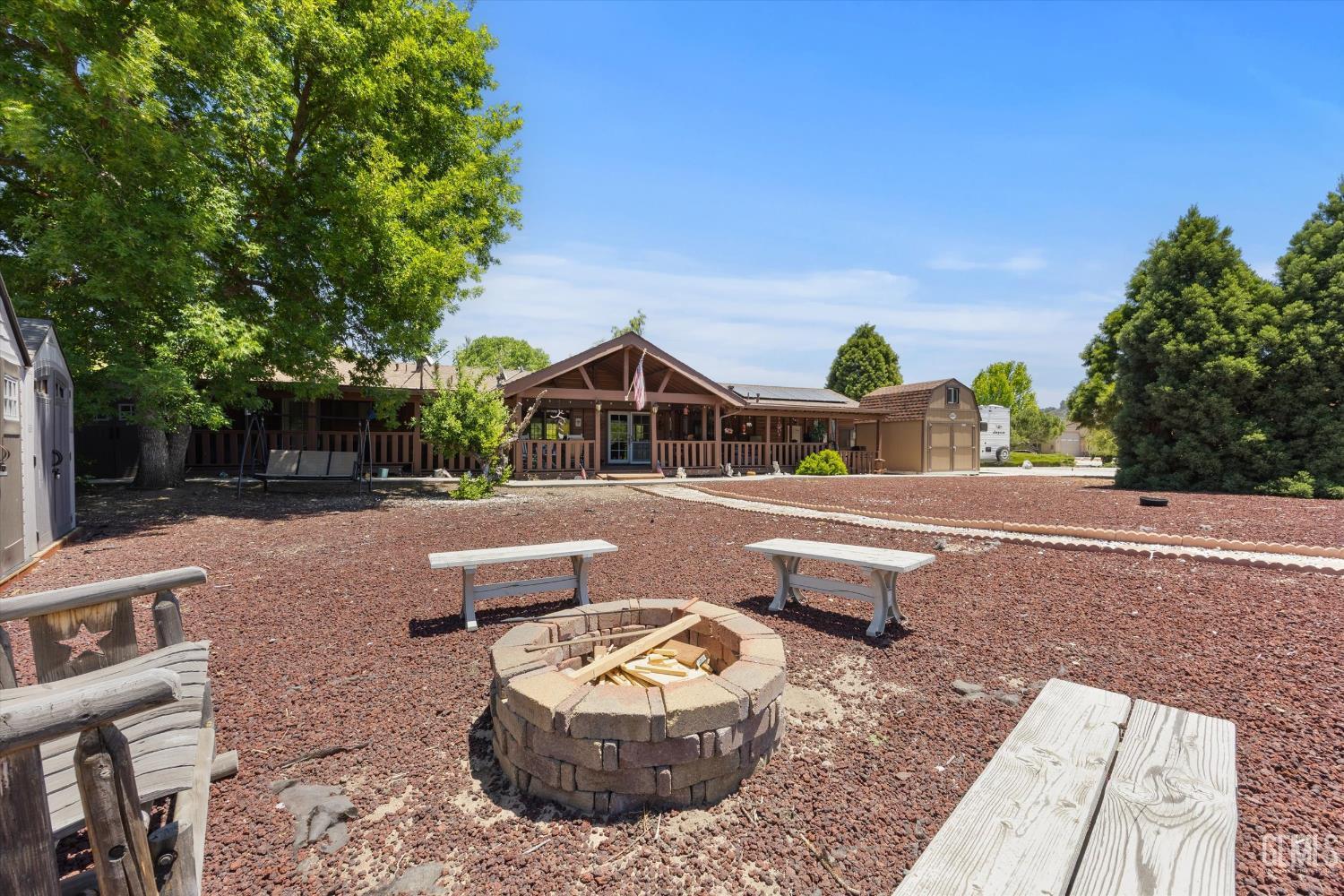 Tehachapi, California, 93561, United States, 3 Bedrooms Bedrooms, ,2 BathroomsBathrooms,Residential,For Sale,2049487