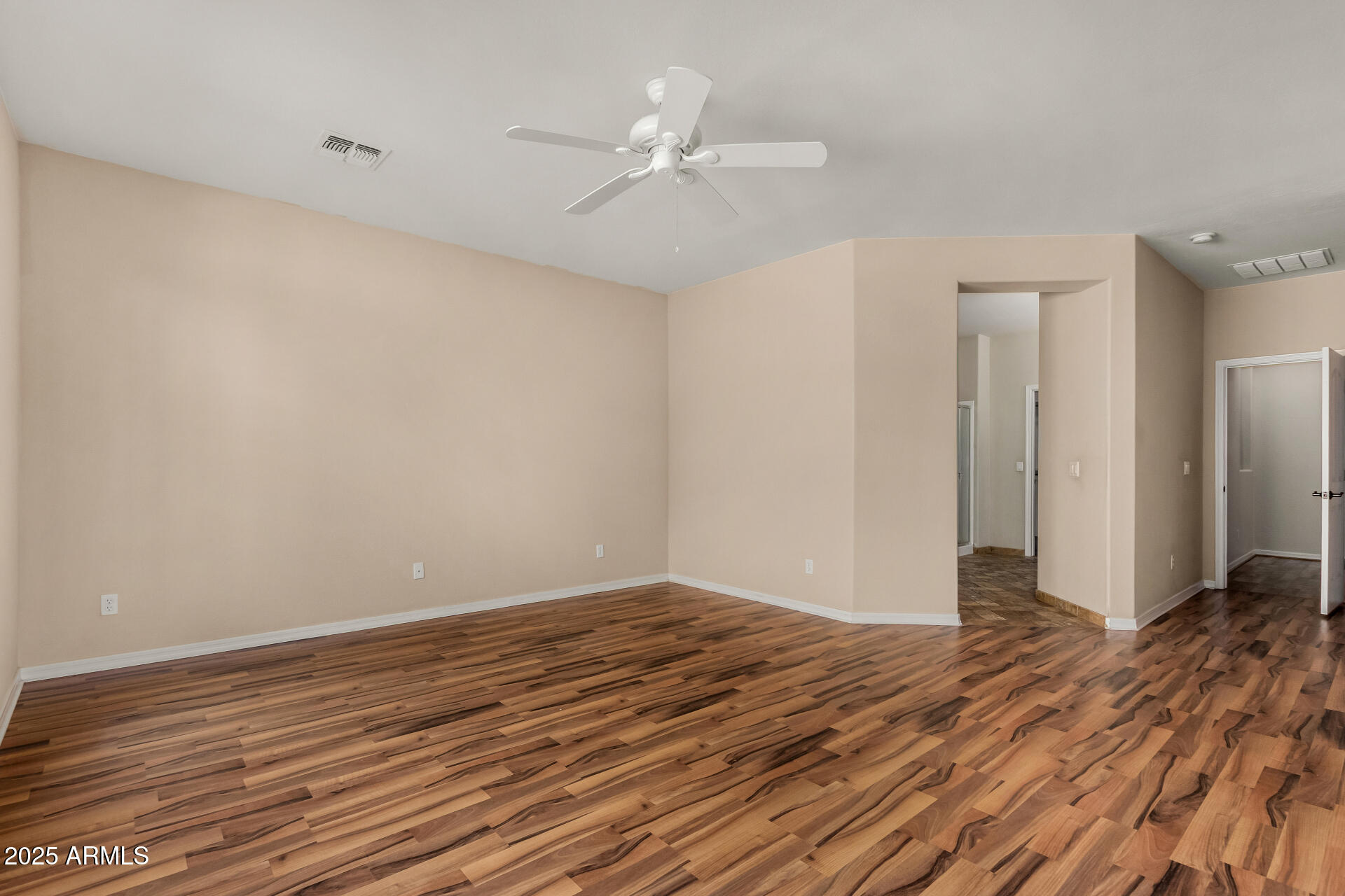 Surprise, Arizona, 85379, United States, 3 Bedrooms Bedrooms, ,2 BathroomsBathrooms,Residential,For Sale,1992144