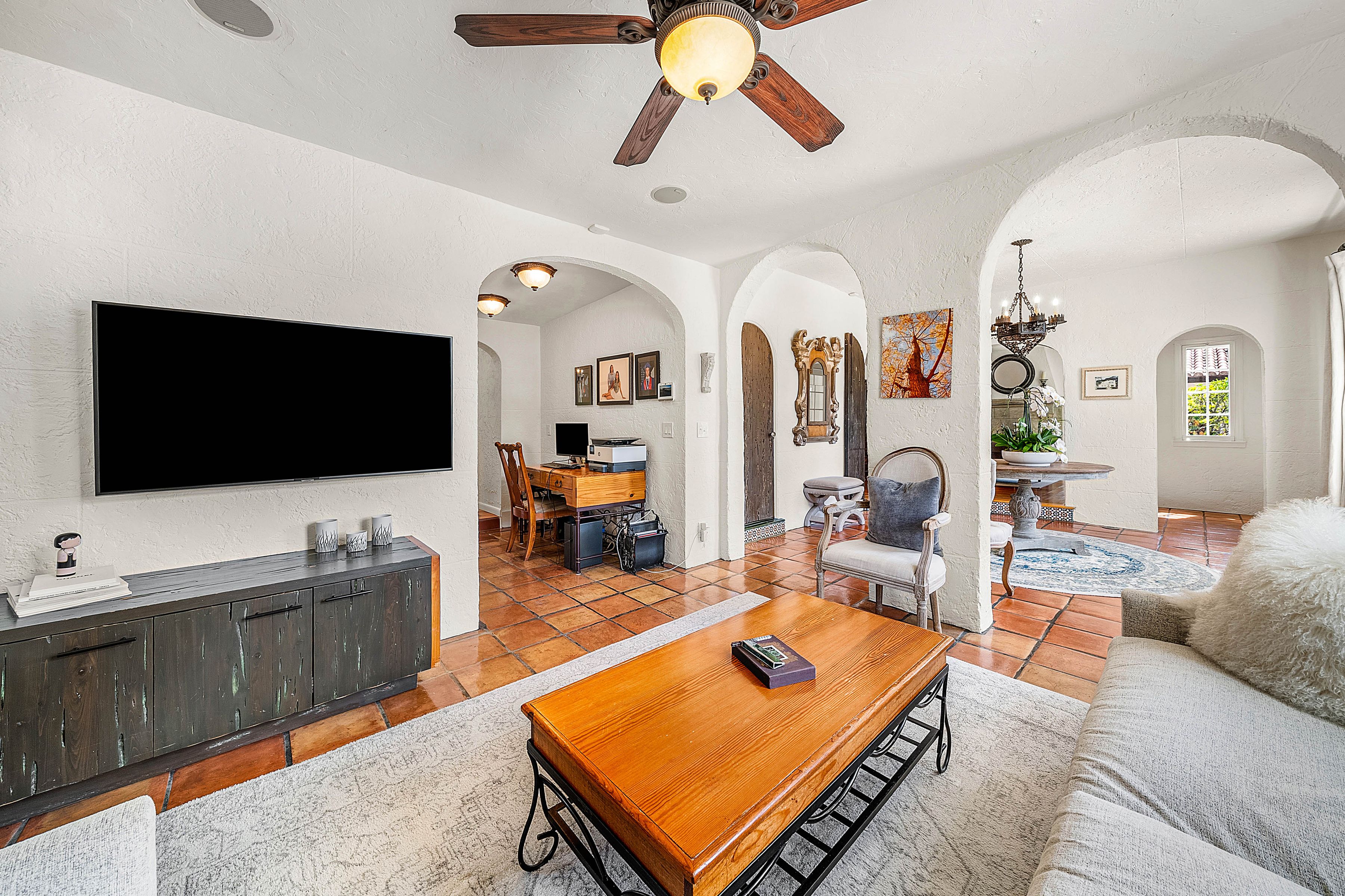  255 Cordova Road - 物件實景