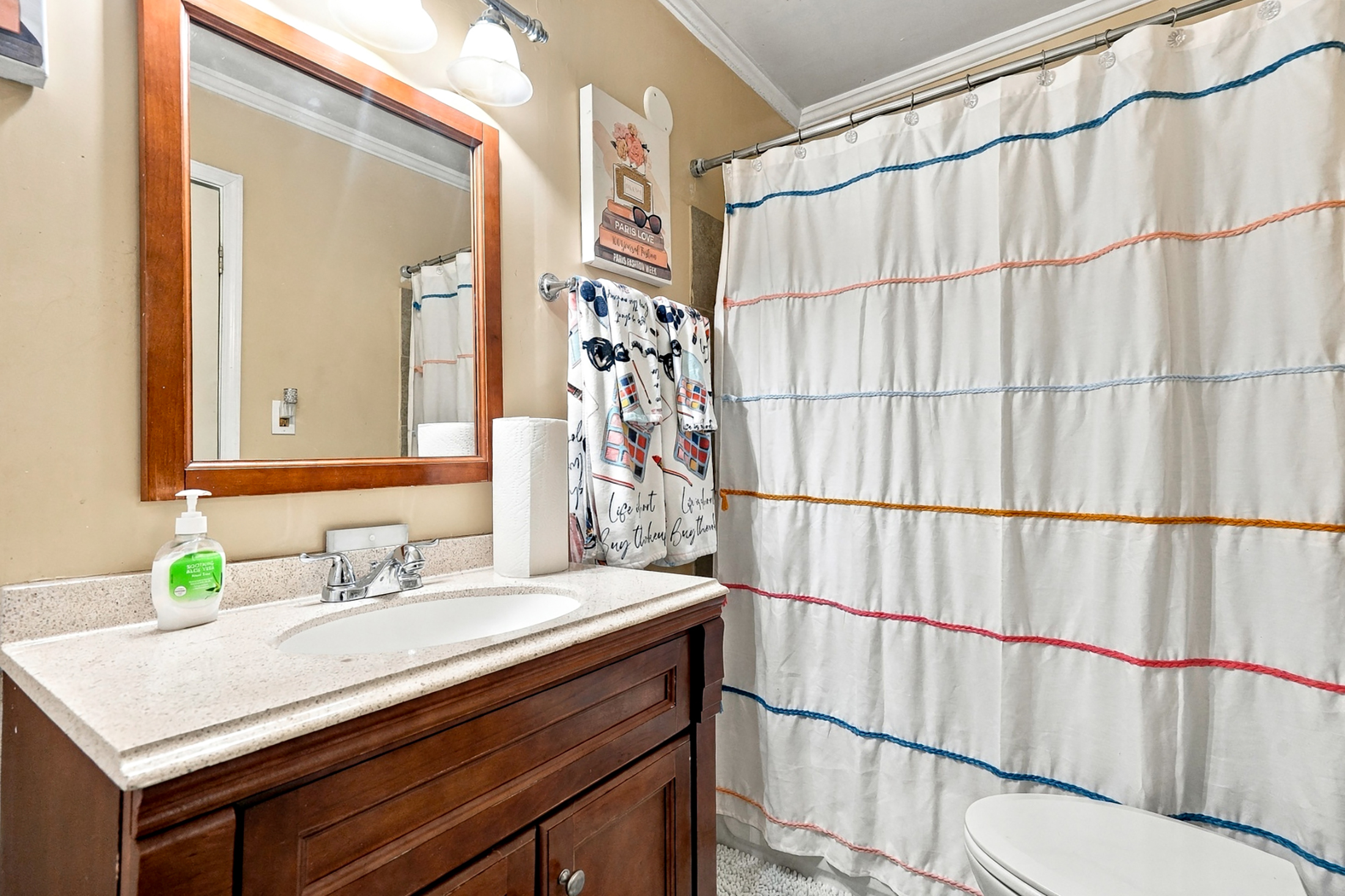  thoughtfully update 1940s ranch in lithonia - 物件實景