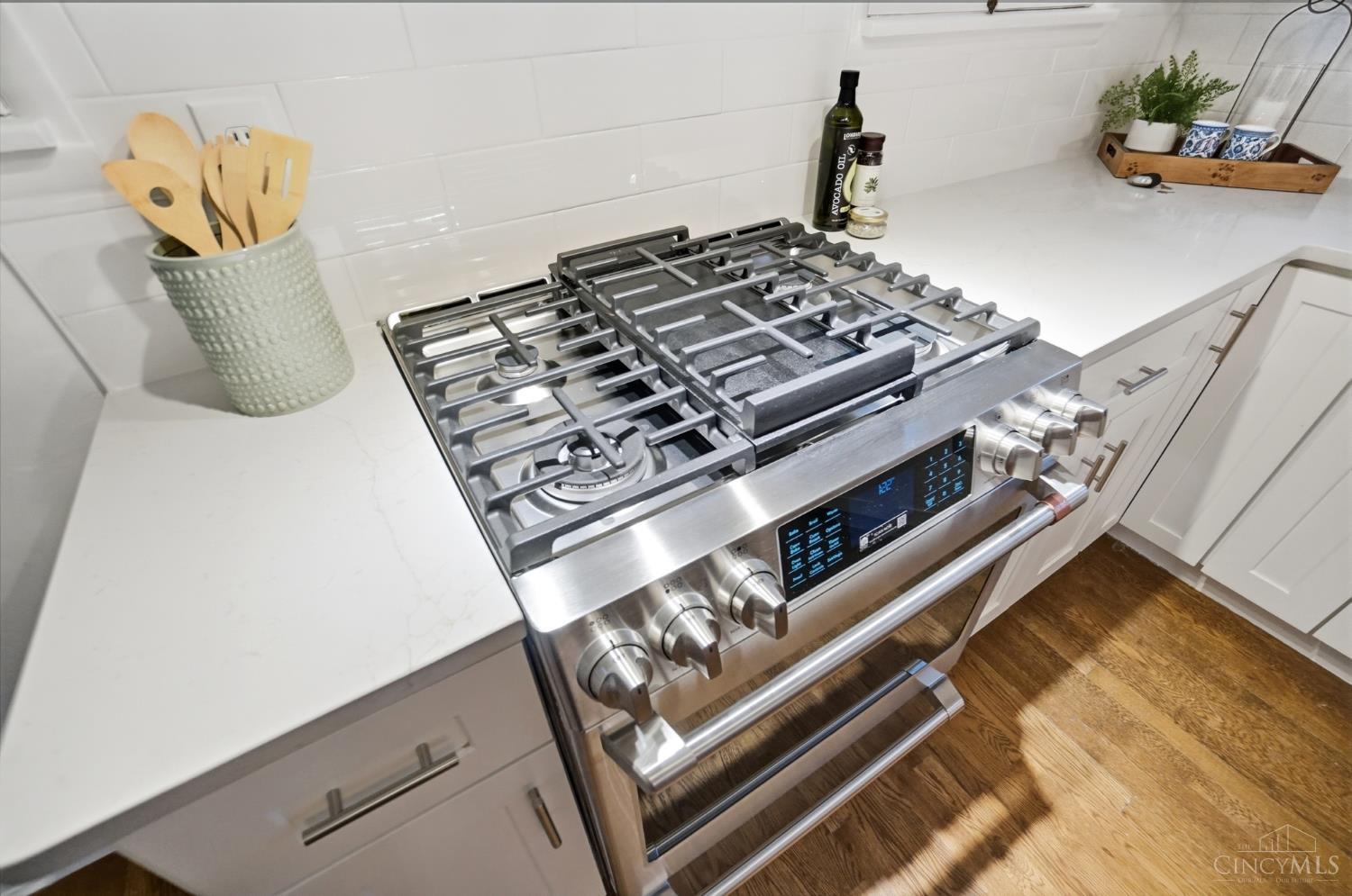 Cincinnati, Ohio, 45227, United States, 3 Bedrooms Bedrooms, ,2 BathroomsBathrooms,Residential,For Sale,1989456