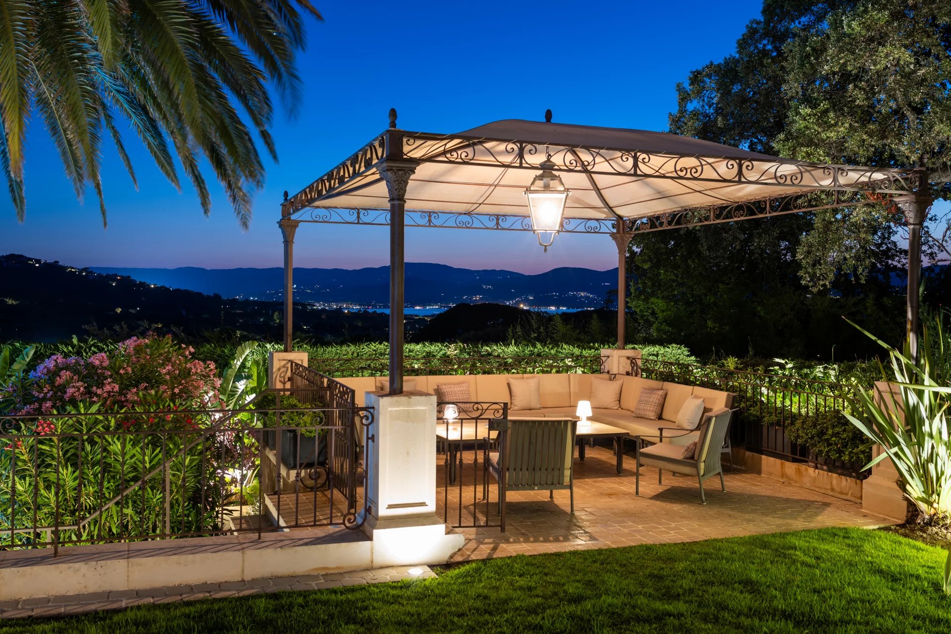 Saint-Tropez, Provence-Alpes-Côte d’Azur, 83990, FR, ,Residential,For Sale,1897546