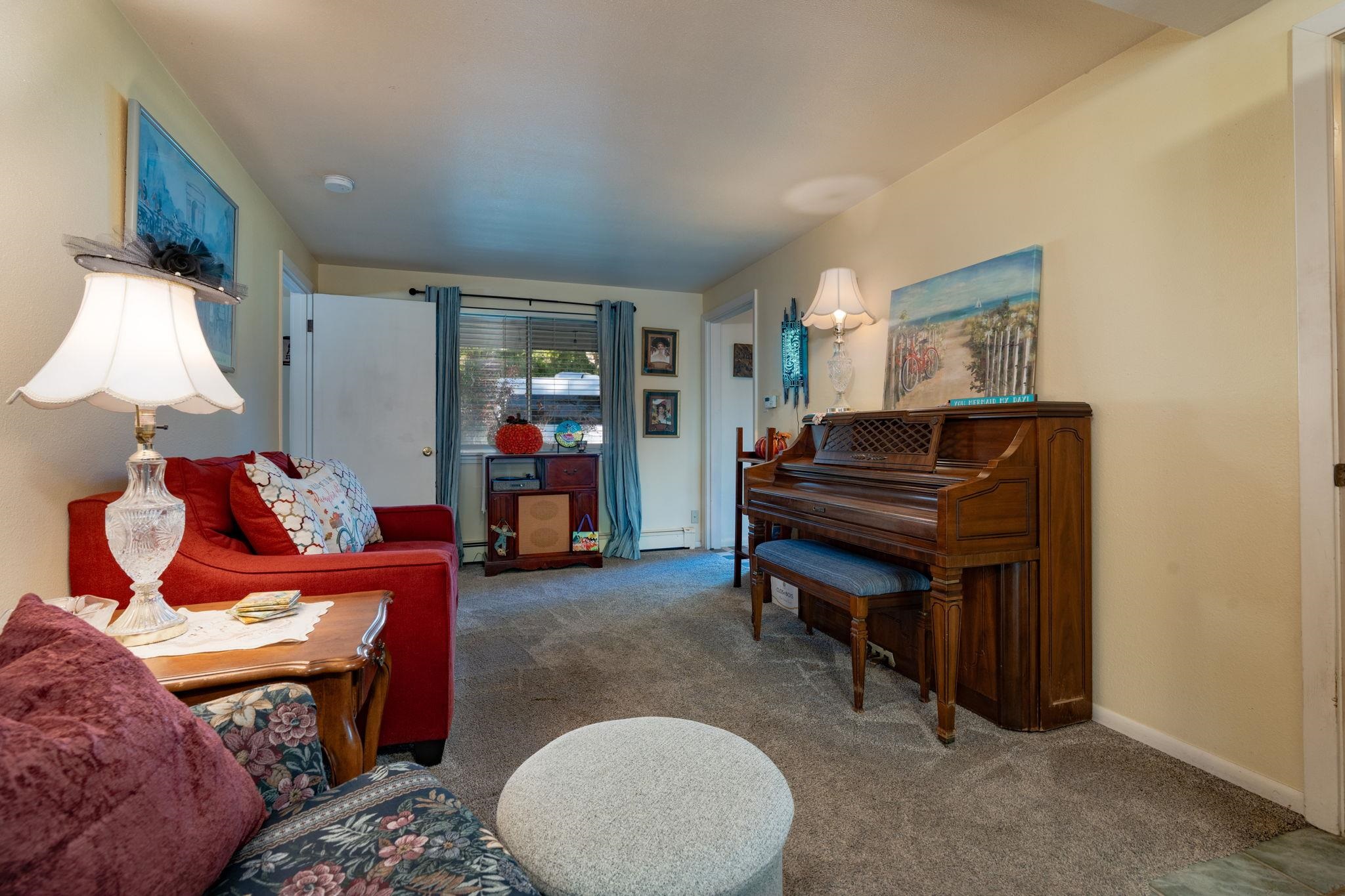 Palisade, Colorado, 81526, United States, 5 Bedrooms Bedrooms, ,6 BathroomsBathrooms,Residential,For Sale,2007514