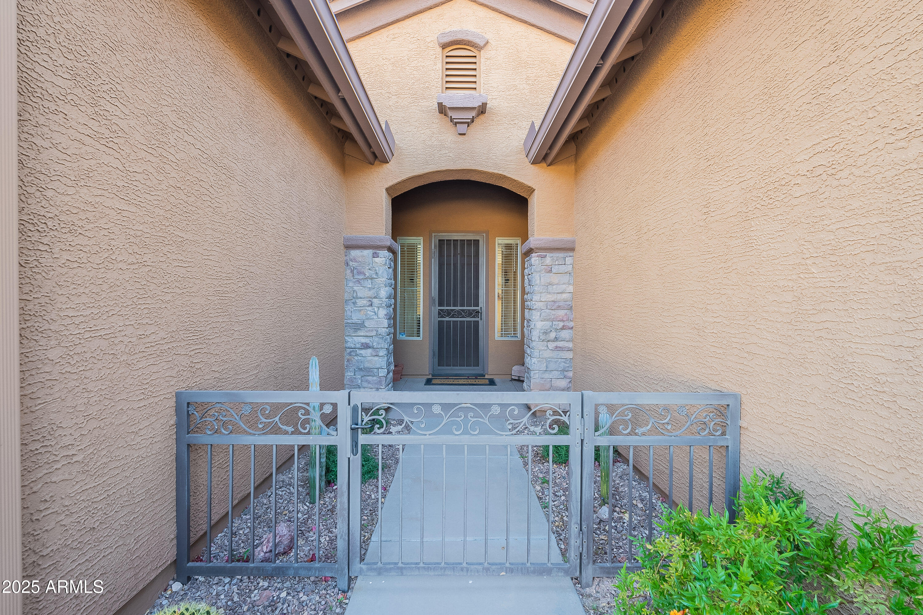 Phoenix, Arizona, 85086, United States, 3 Bedrooms Bedrooms, ,Residential,For Sale,1940950
