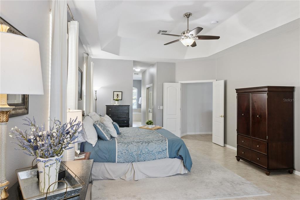 Apopka, Florida, 32712, United States, 5 Bedrooms Bedrooms, ,3 BathroomsBathrooms,Residential,For Sale,2003317