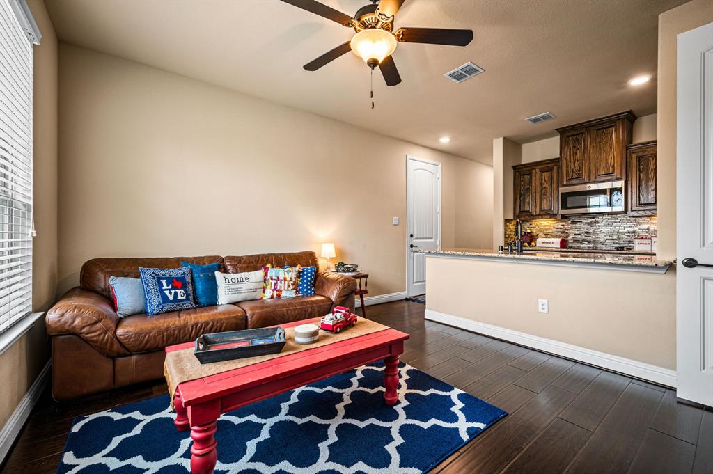Rowlett, Texas, 75089, United States, 4 Bedrooms Bedrooms, ,5 BathroomsBathrooms,Residential,For Sale,1768476
