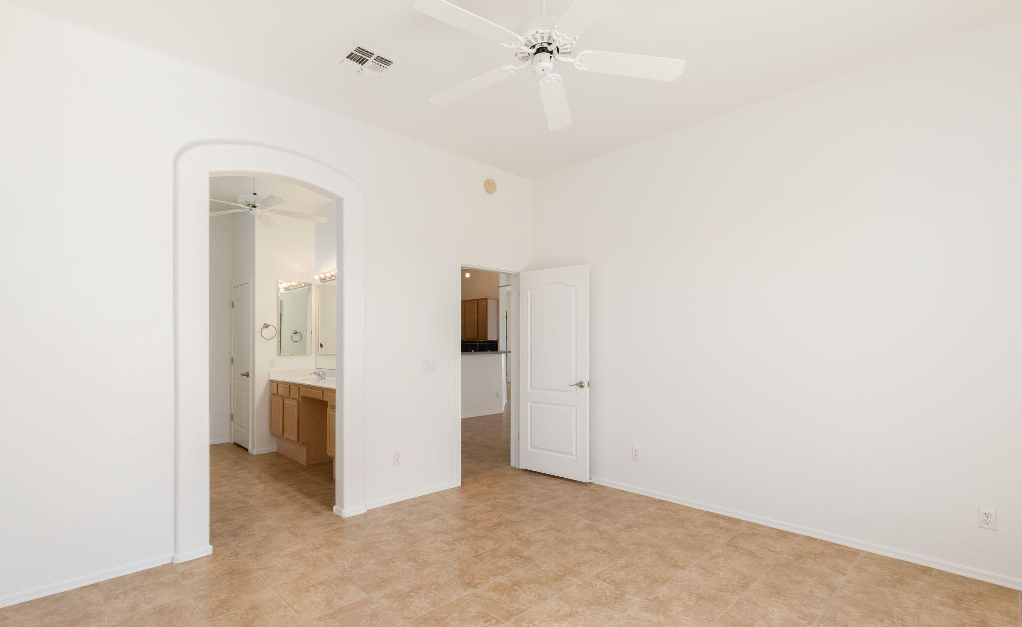  33 W Golden Spur Place, Tucson, AZ 85755 - 物件實景