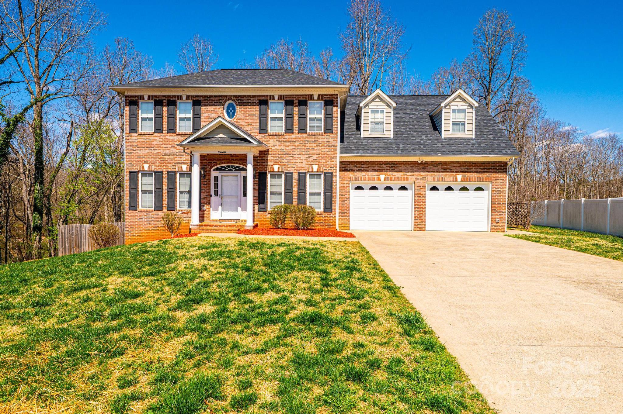 2640 Ironwood Drive, Hickory, North Carolina, 28602, United States, 4 Bedrooms Bedrooms, ,3 BathroomsBathrooms,Residential,For Sale,2640 Ironwood Drive,1635199